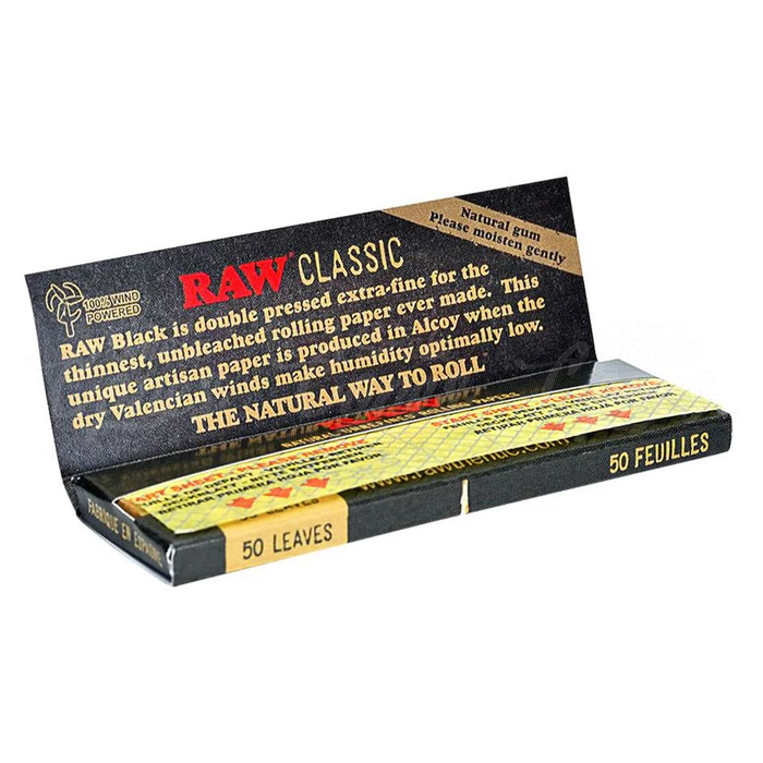 RAW 1 1/4 SIZE BLACK NATURAL CLASSIC ROLLING PAPERS 24/BOX